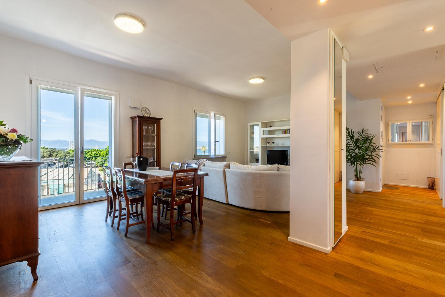 Sunichele Luxury Apartment Кальяри Экстерьер фото